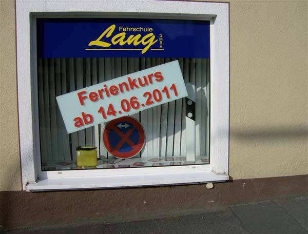 Schaufensterbeschriftung Lang